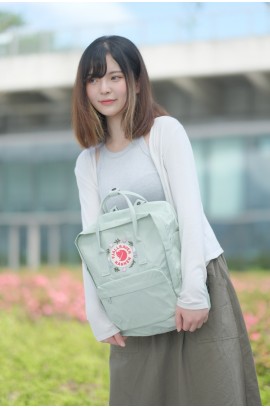 Fjallraven Kanken –  Mint Green / Sakura and Leaf 